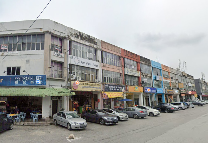3 STOREY SHOP TAMAN PERINDUSTRIAN TEKNOLOGI TINGGI SUBANG