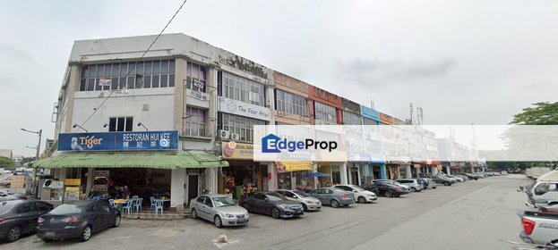 3 STOREY SHOP TAMAN PERINDUSTRIAN TEKNOLOGI TINGGI SUBANG, Selangor, Subang