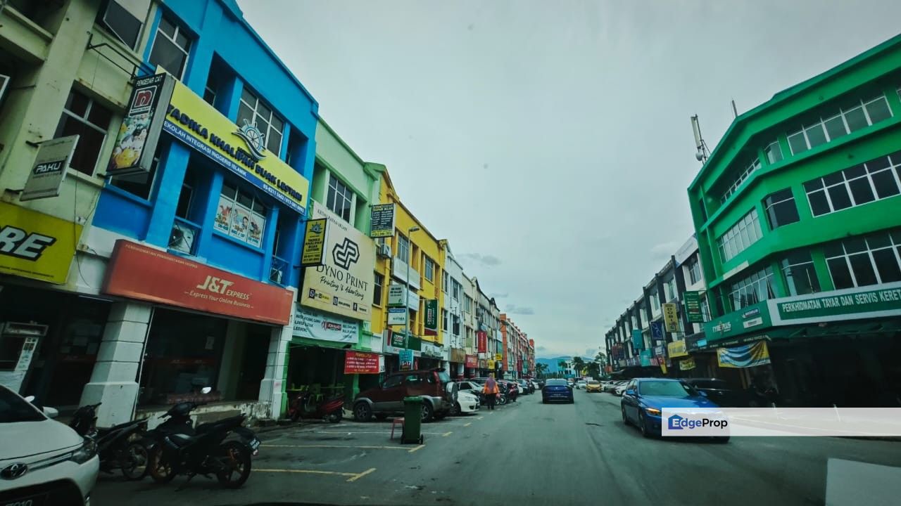 【ROI 5%】3 STOREY SHOP BANGI SERI PUTRA KAJANG STABLE TENANT, Selangor, Bangi
