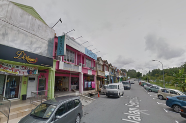 【ROI 6%】2 STOREY SHOP SEPANG BANDAR SALAK TINGGI , KIPMALL