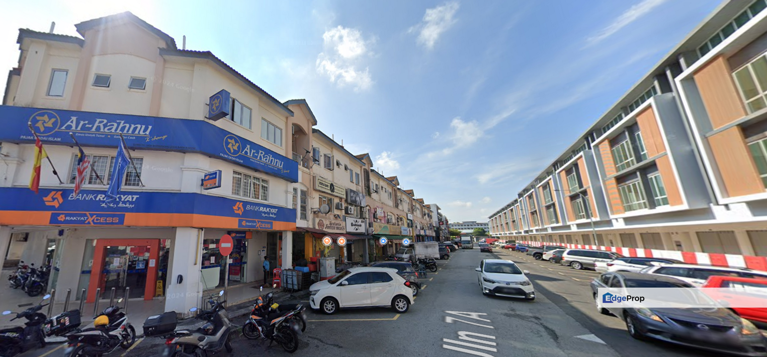 3 STOREY SHOP ADJOINING BANDAR TASIK PUTERI RAWANG, Selangor, Rawang