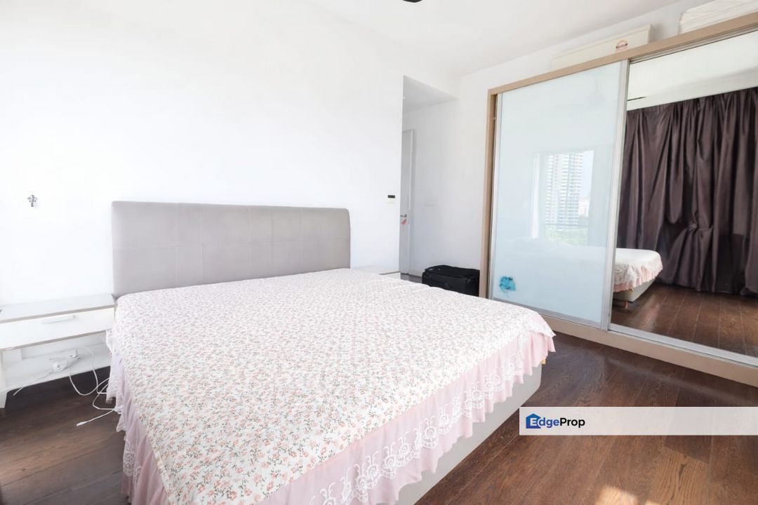 Not Your Usual Condo With A Rare Oversized Balcony, Kuala Lumpur, Desa Parkcity