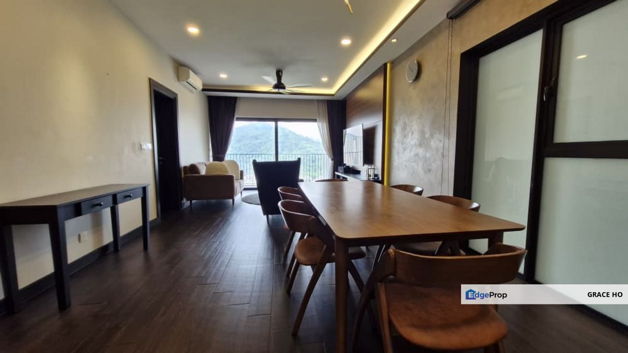 Vacant and Available Now. Tastefully Renovated and Fully Furnished, Kuala Lumpur, Desa Parkcity