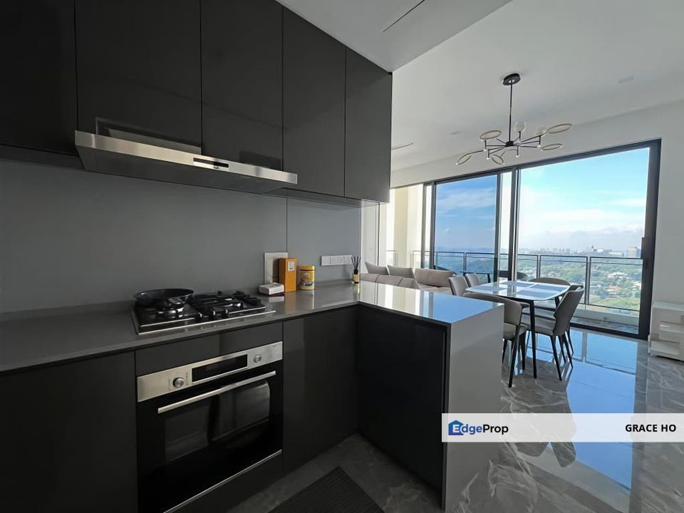 Fully Furnished Unit, Vacant and available to move in immediately, Kuala Lumpur, Desa Parkcity