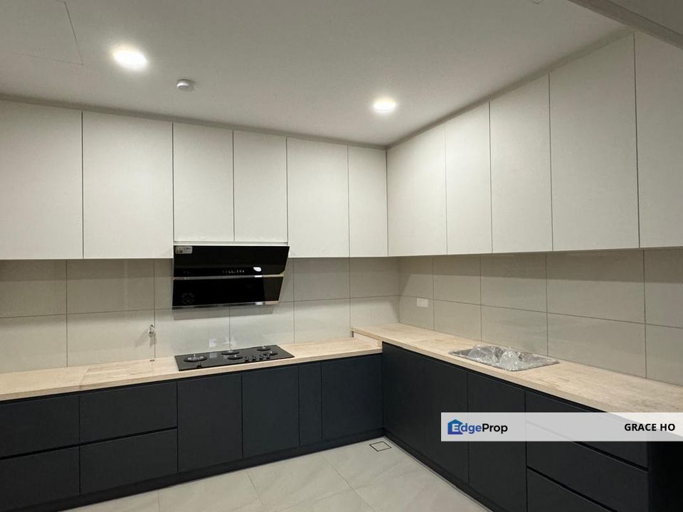 Park Regent Dual Balcony unit ready for sale with rental incomes, Kuala Lumpur, Desa Parkcity