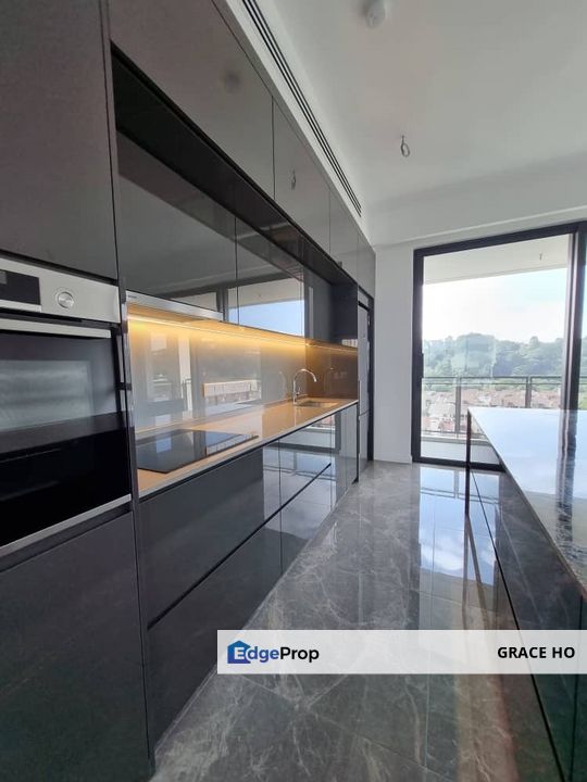 Park Regent Dual Balcony unit ready for sale with rental incomes, Kuala Lumpur, Desa Parkcity