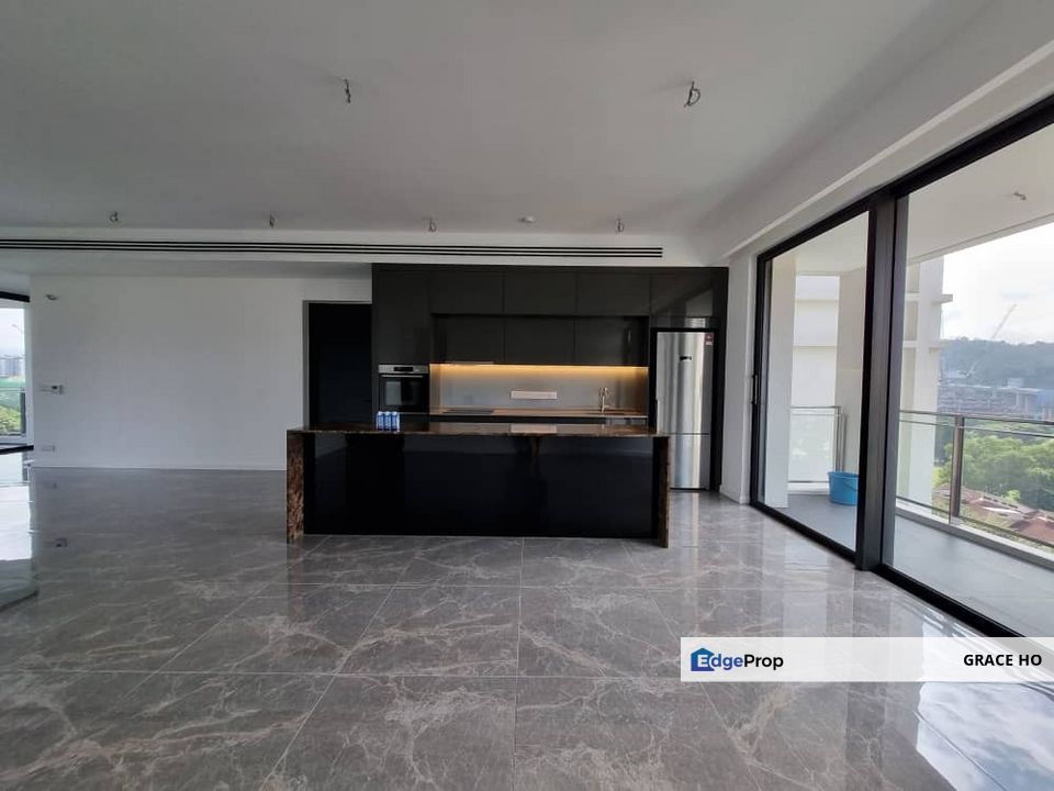 Park Regent Dual Balcony unit ready for sale with rental incomes, Kuala Lumpur, Desa Parkcity