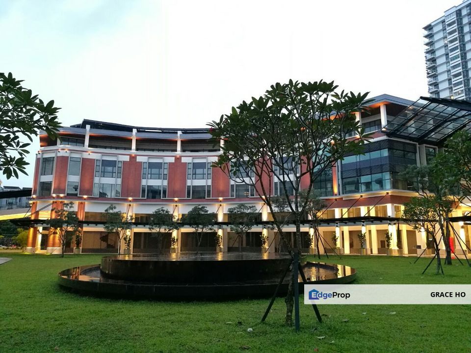ArkadIa Office Unit with Immediate Rental Income For Sale, Kuala Lumpur, Desa Parkcity