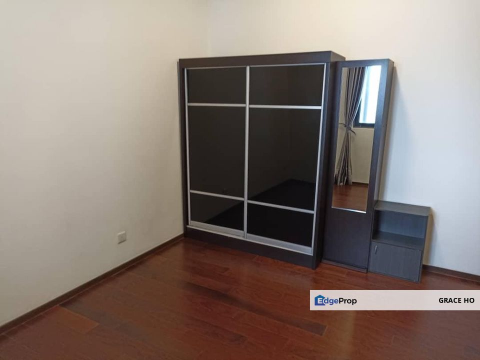 Vacant and ready to move in immediately!, Kuala Lumpur, Desa Parkcity
