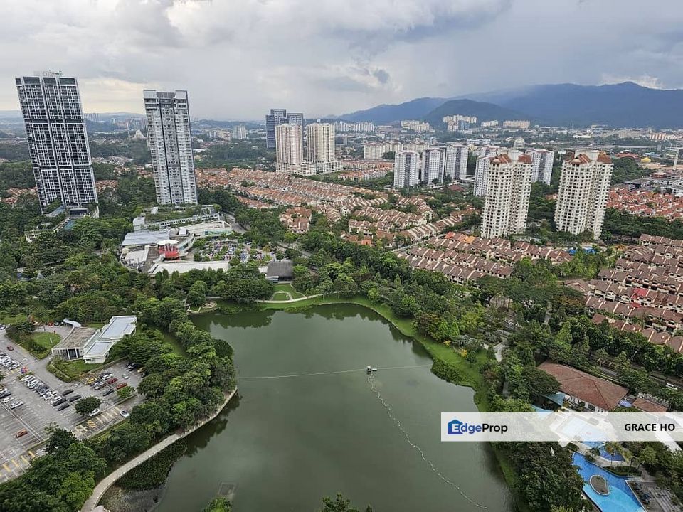 A Private Residence of Prestige and Distinction. Park Regent, Kuala Lumpur, Desa Parkcity