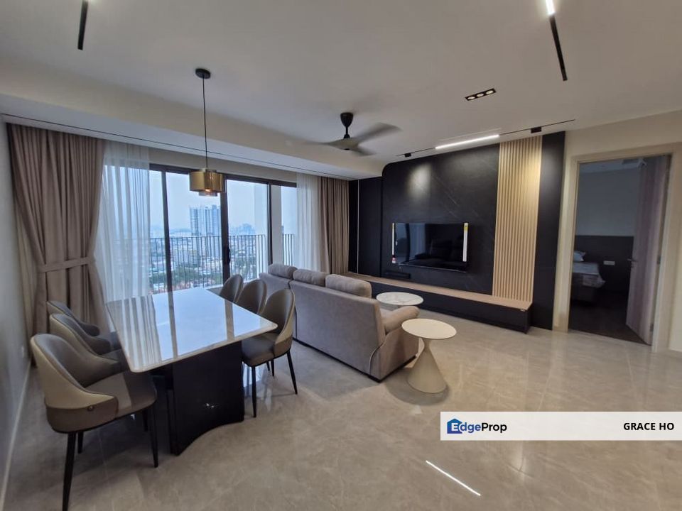 Tastefully renovated with ID, Fully Furnished with move in condition, Kuala Lumpur, Desa Parkcity