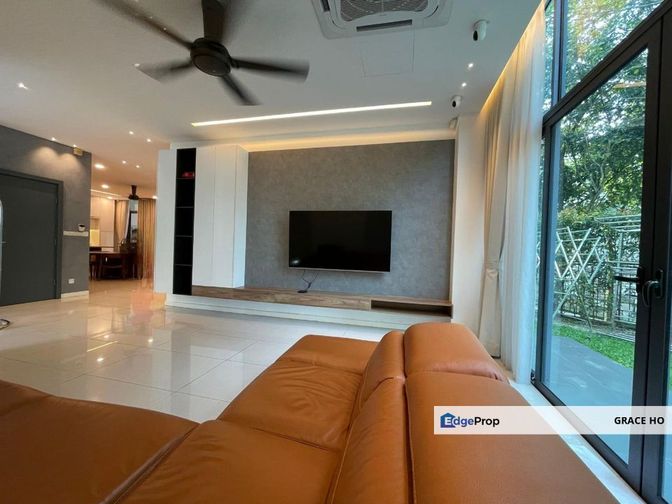 Meticulous maintained 3 Storey Unit For Sale, Limited and rare, Kuala Lumpur, Desa Parkcity