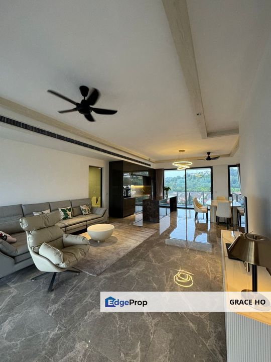 Private Lift Unit with dual balcony, sale with instant rental income!, Kuala Lumpur, Desa Parkcity