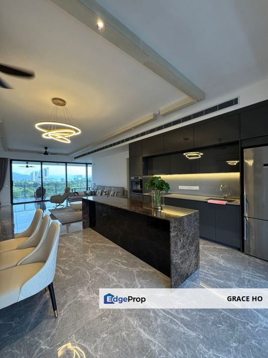 Private Lift Unit with dual balcony, sale with instant rental income!, Kuala Lumpur, Desa Parkcity