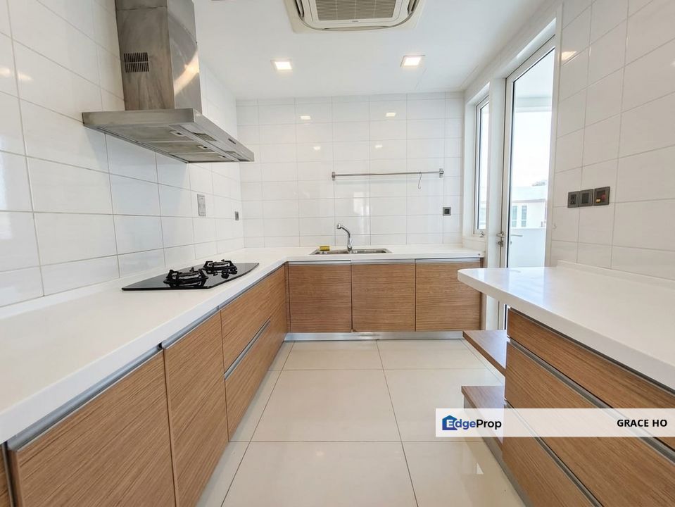 Just Listed! Vacant for sale in move in condition, Kuala Lumpur, Desa Parkcity