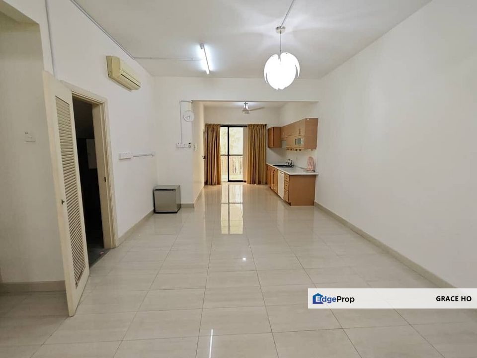 Partly Furnished Terraces House Ready For Sale, Kuala Lumpur, Desa Parkcity