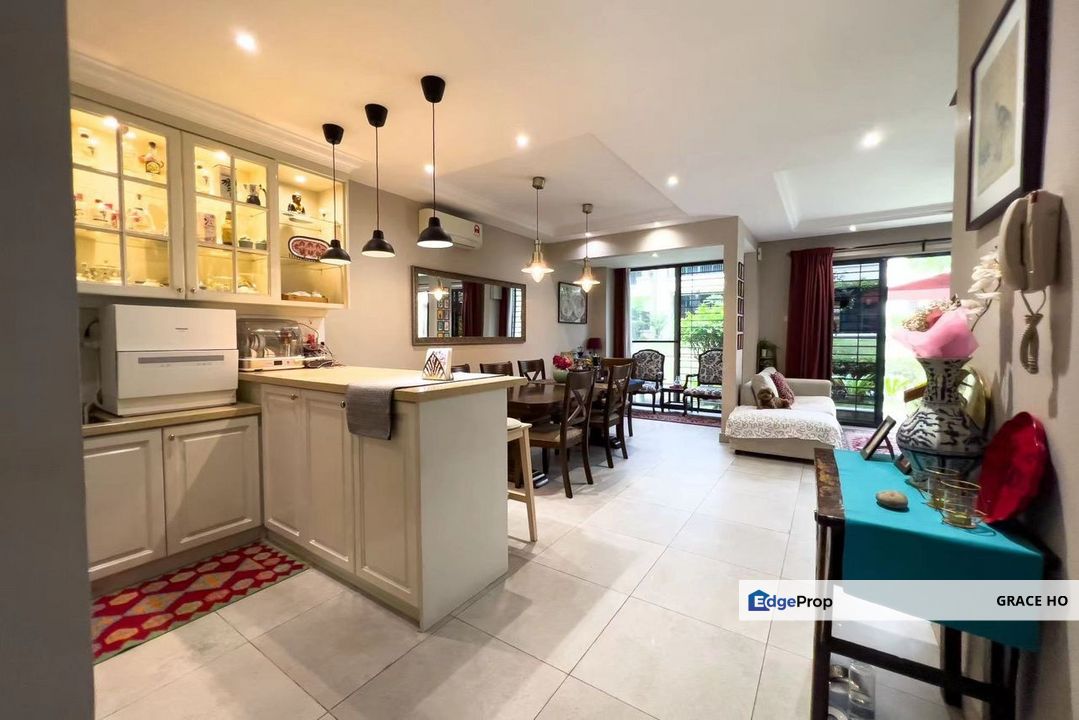 Fully Furnished 3 storey Nadia Parkhome For Sale, Kuala Lumpur, Desa Parkcity