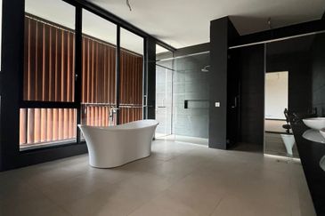 Grandezza @ Eco Sanctuary