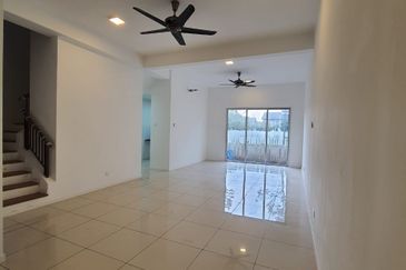 Arahsia Residences, Tropicana Aman