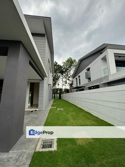 2 Storey Bungalow , Villa 22 , Bukit Rimau , Shah Alam, Selangor, Shah Alam