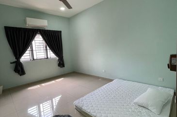 Penduline @ Bandar Rimbayu