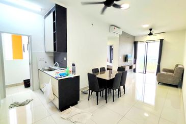 Amber Residence @ twentyfive.7