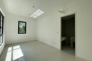 Freesia Residences @ Tropicana Aman