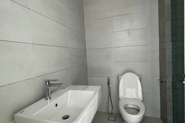 Freesia Residences @ Tropicana Aman