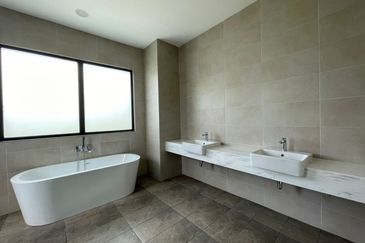 Freesia Residences @ Tropicana Aman