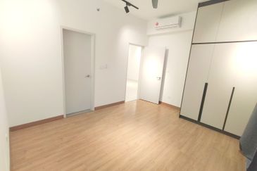 Amber Residence @ twentyfive.7