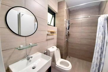 Amber Residence @ twentyfive.7