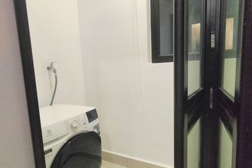 Amber Residence @ twentyfive.7