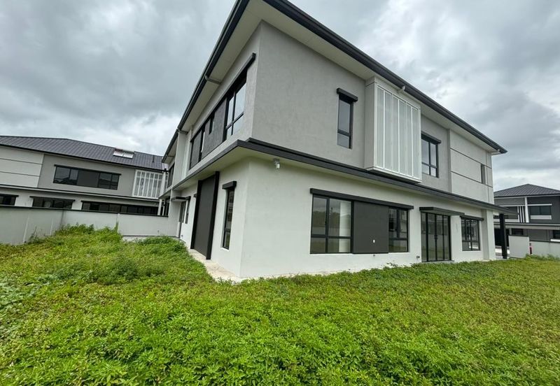 Freesia Residences @ Tropicana Aman