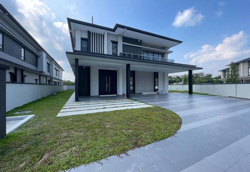 Freesia Residences @ Tropicana Aman