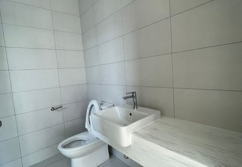 Freesia Residences @ Tropicana Aman