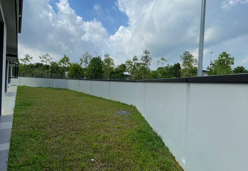 Freesia Residences @ Tropicana Aman