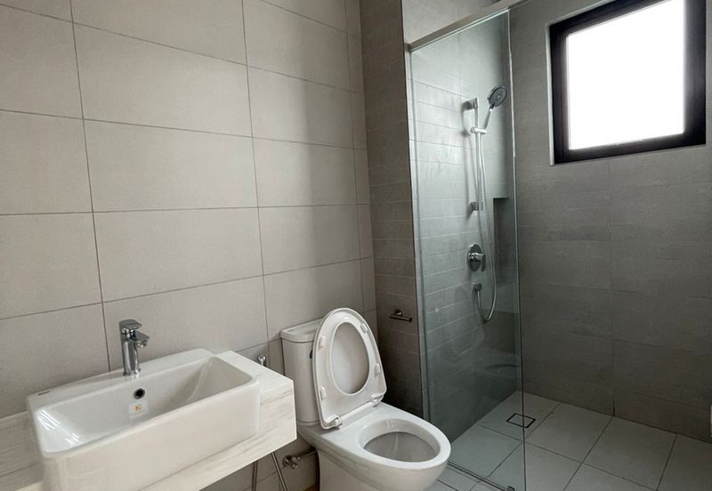 Freesia Residences @ Tropicana Aman