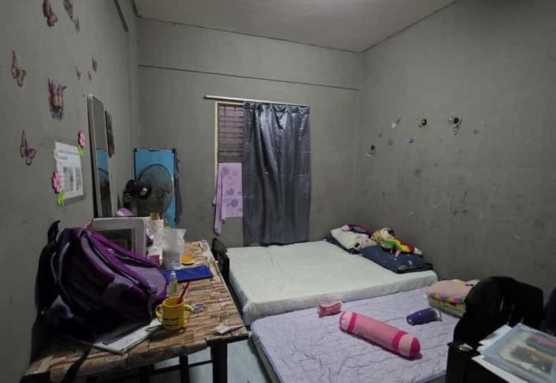 Pangsapuri Laksamana