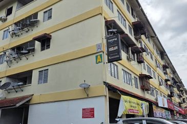 Pangsapuri Laksamana