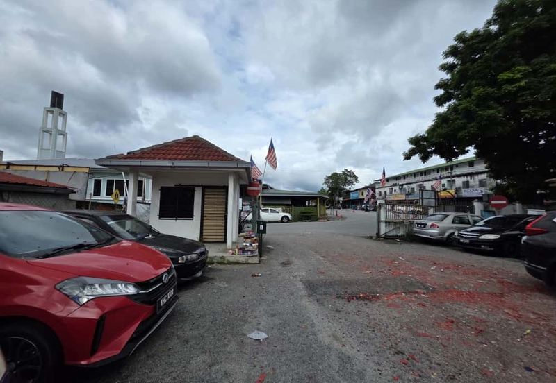 Pangsapuri Laksamana