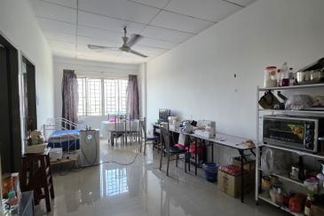 Jelutong Apartment, Selayang Heights