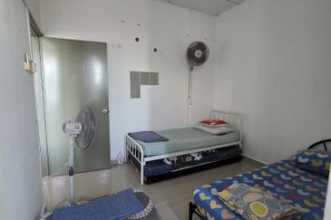 Jelutong Apartment, Selayang Heights