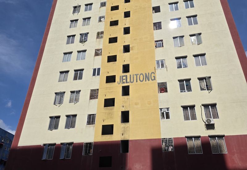 Jelutong Apartment, Selayang Heights