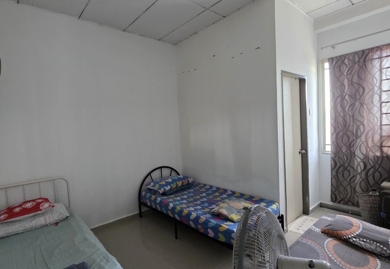 Jelutong Apartment, Selayang Heights