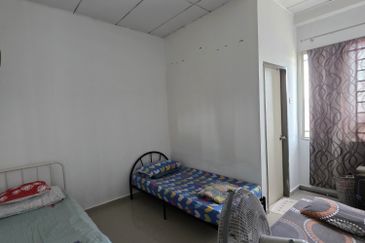 Jelutong Apartment, Selayang Heights