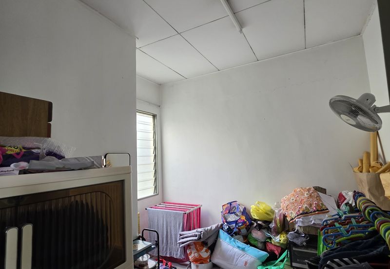 Jelutong Apartment, Selayang Heights