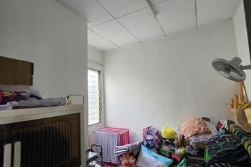 Jelutong Apartment, Selayang Heights