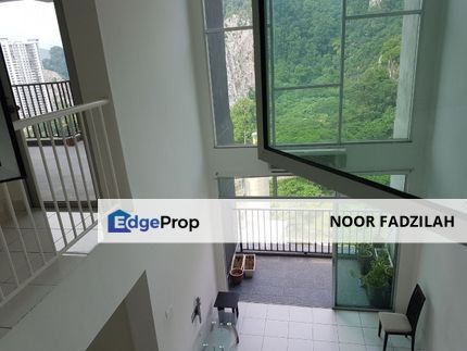 Duplex Unit, near KTM Komuter Batu Caves - Amara Serviced Residence, Selangor, Batu Caves 