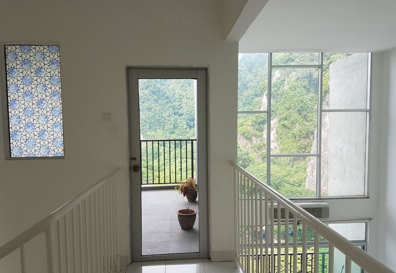 AMARA Service Residences