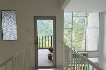 AMARA Service Residences